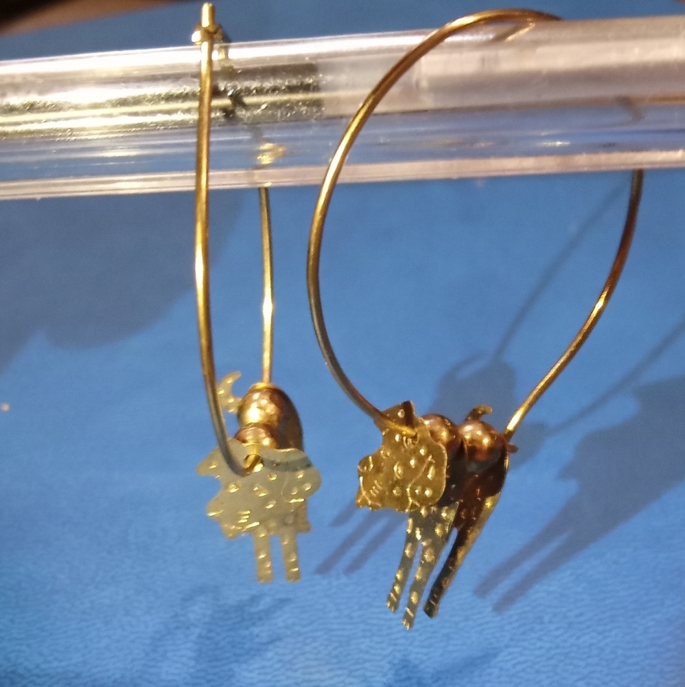 RARE Harry Mason 3D Dalmatian (puppy) Earrings, gold tone.